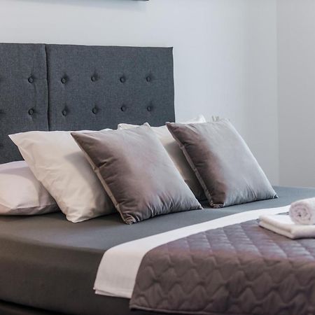 Helikon Apartment Дубровник Екстериор снимка