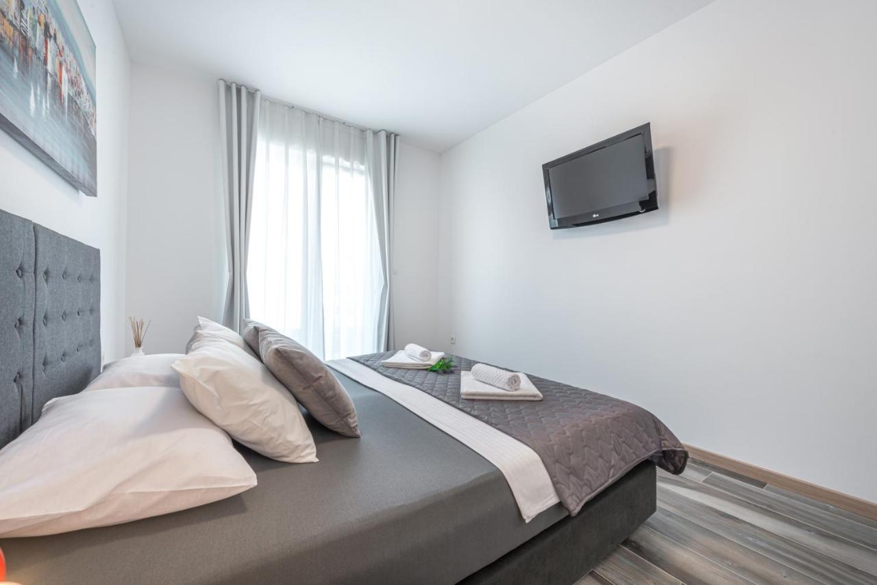 Helikon Apartment Дубровник Екстериор снимка